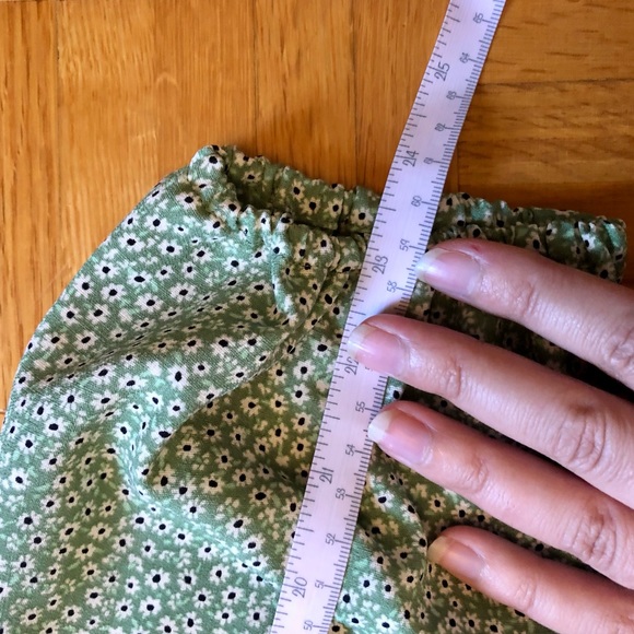 Cute green floral crop blouse - Picture 5 of 8